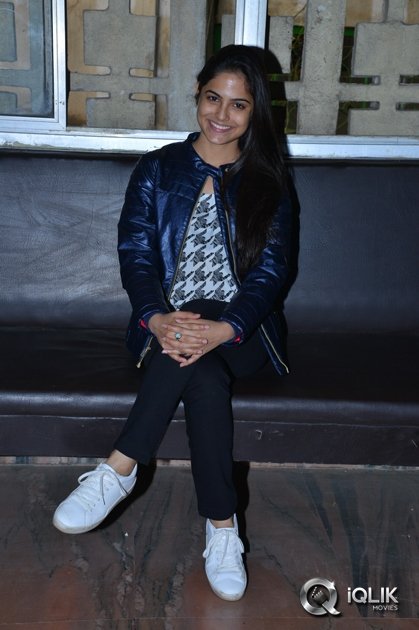 Naina-Ganguly-at-Vangaveeti-Movie-Screening